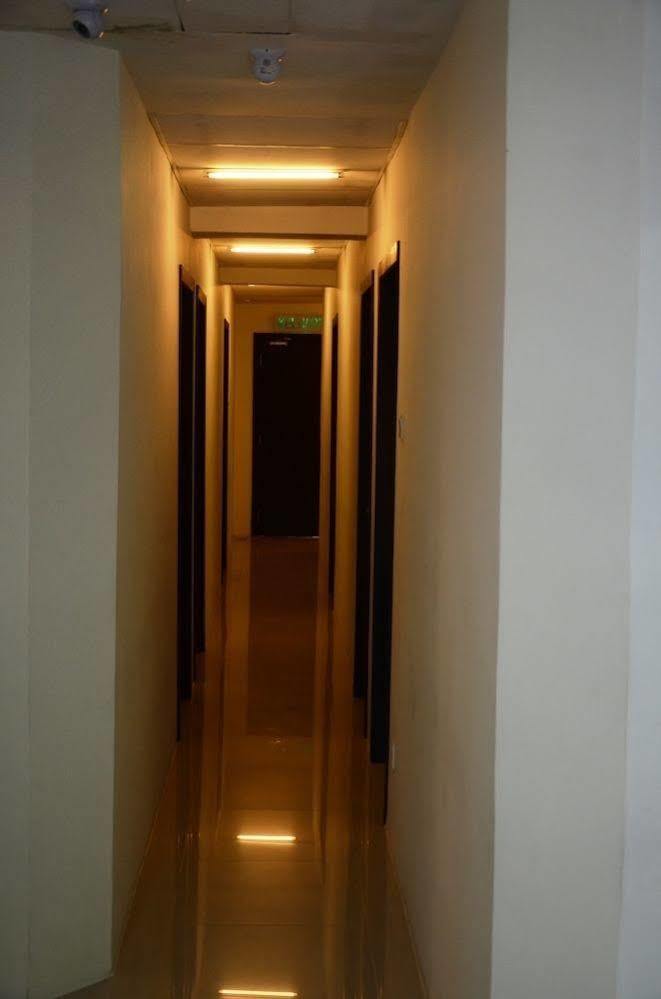 Aura Hotel Kuala Lumpur Buitenkant foto